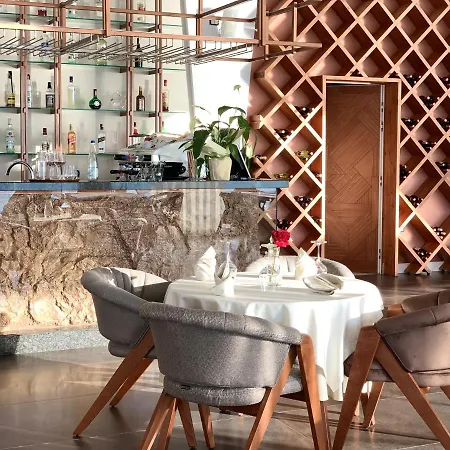 酒店 尼姆法酒店 Kanine