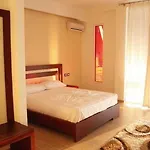 Hotell Nimfa 3*