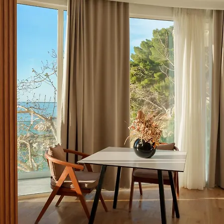 Hotel Nimfa Kanine